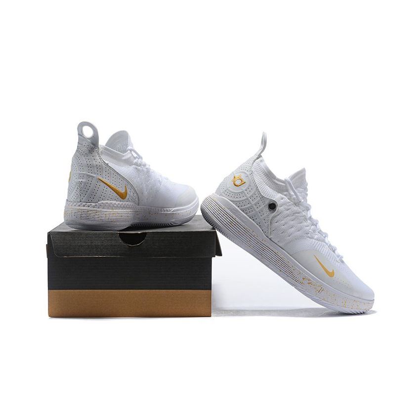 white kd basketball shoes